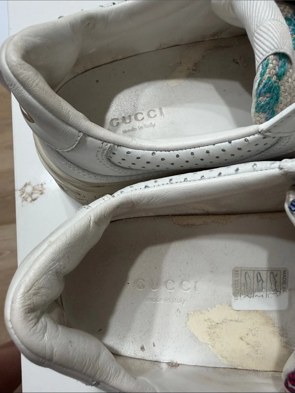 Gucci GG Logo-Detailed Leather and Multi Colored Embroidered Canvas Sneakers 39
